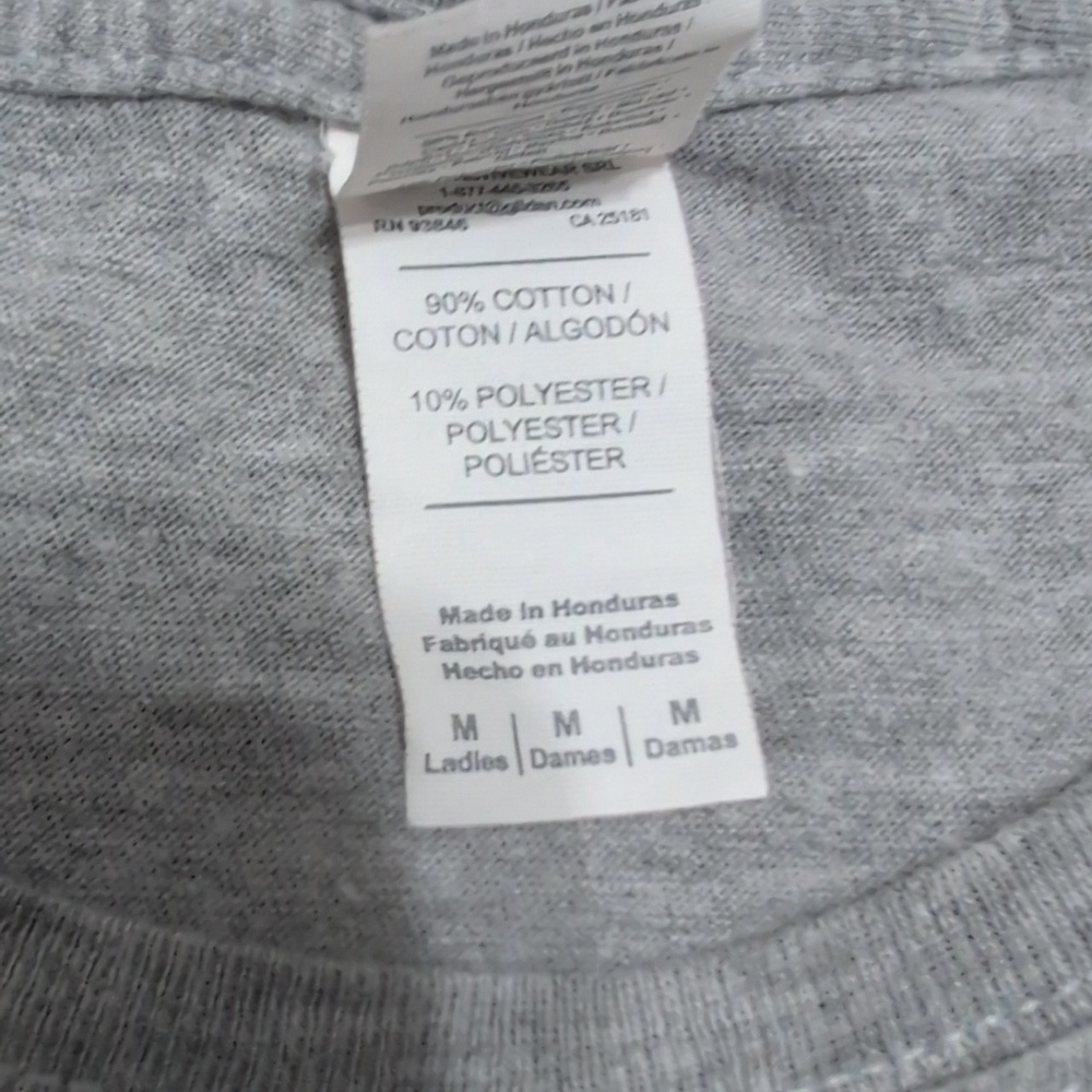 Let's Cuddle And Watch Soccer Graphic T-shirt Size Small - Picture 8 of 9